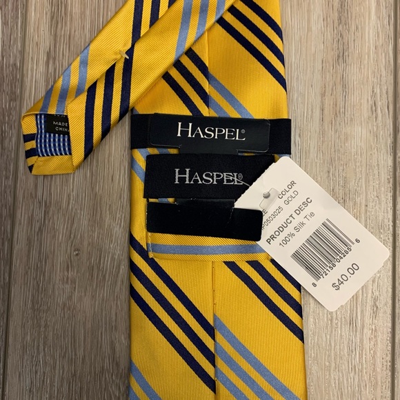 HASPEL NWT MENS STRIPED SILK TIE - Picture 5 of 5
